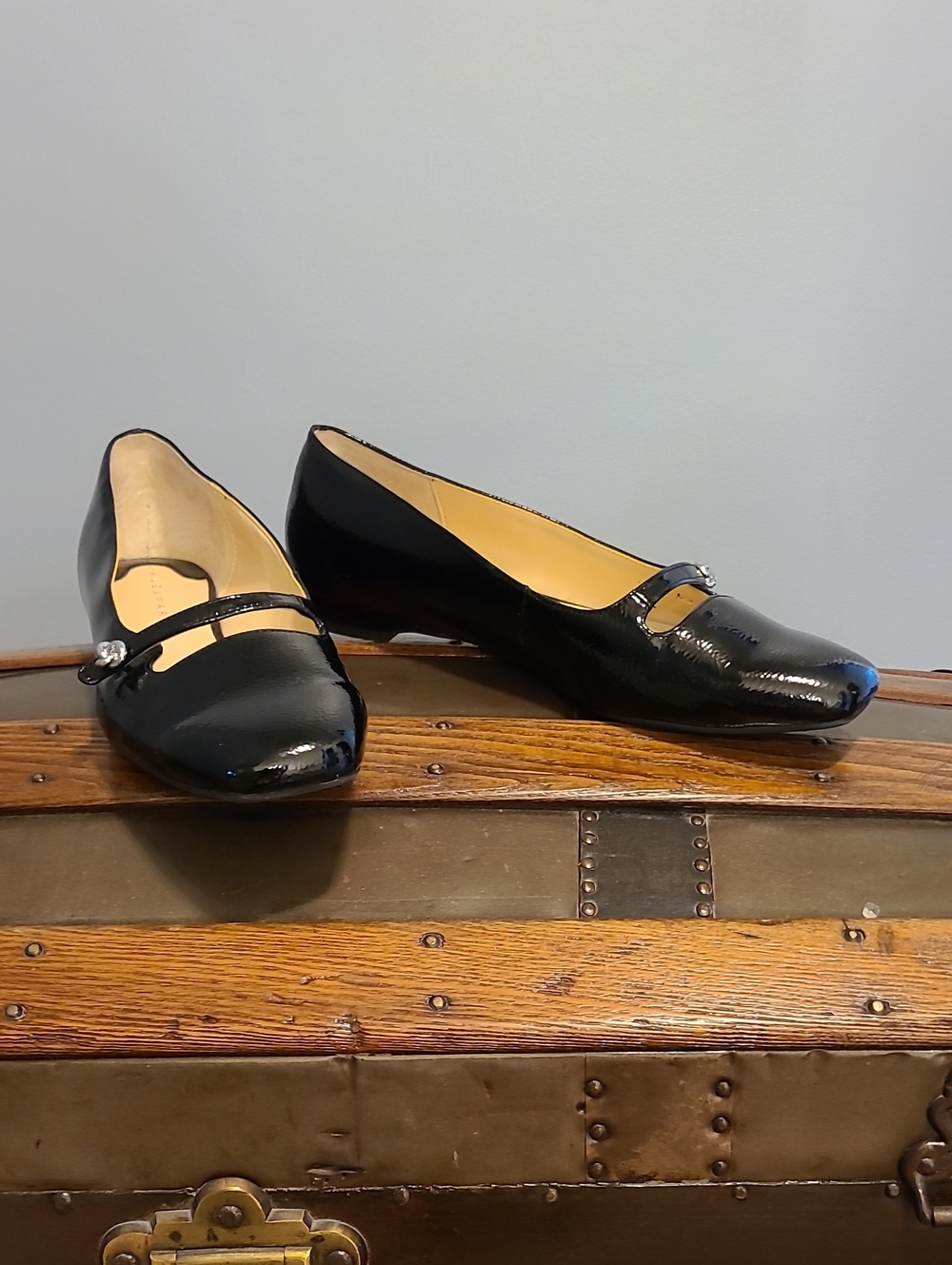Alex Marie Black Patent Mary Jane Flats, Sz 10M.